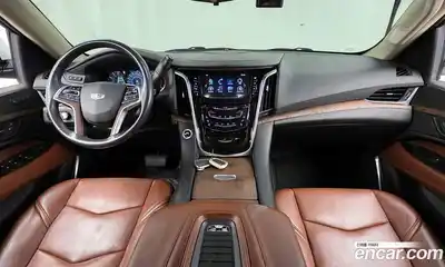 Cadillac Escalade 2018 6.2 гидро в Москве № 1351318, миниатюра 10