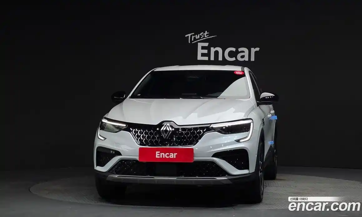 Renault Arkana 2025 1.6 гидро в Москве № 1402164, фото 3