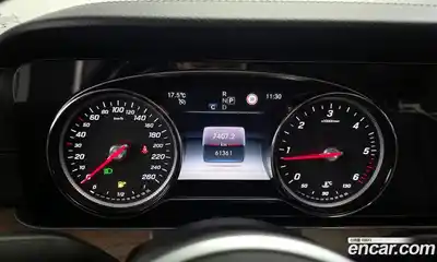 Mercedes-Benz E-Class 2019 1.9 гидро в Москве № 1403712, миниатюра 11
