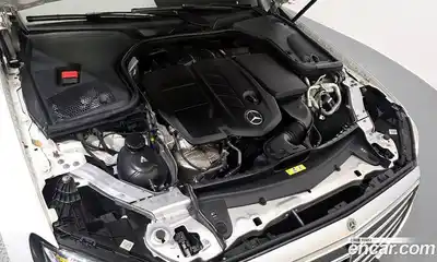 Mercedes-Benz E-Class 2019 1.9 гидро в Москве № 1403712, миниатюра 6
