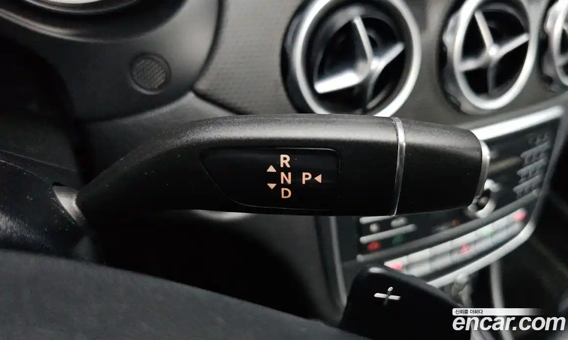 Mercedes-Benz GLA-Class 2017 2.0 гидро в Москве № 1403899, фото 12