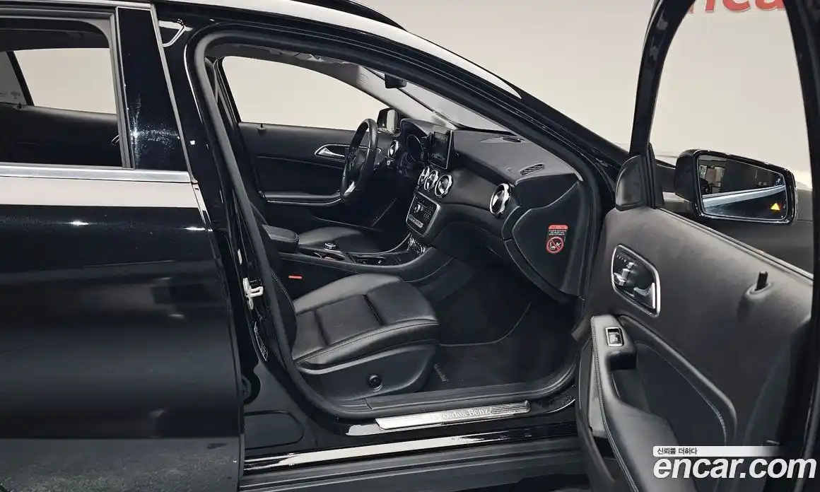 Mercedes-Benz GLA-Class 2017 2.0 гидро в Москве № 1403899, фото 16