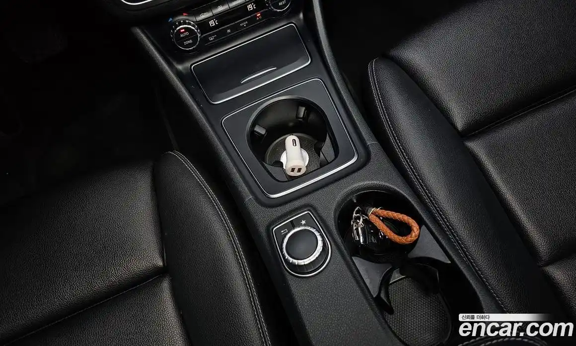 Mercedes-Benz GLA-Class 2017 2.0 гидро в Москве № 1403899, фото 30