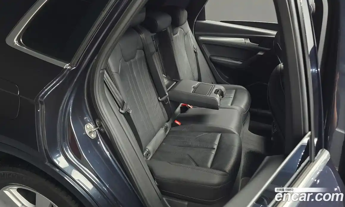 Audi Q5 2020 2.0 гидро в Москве № 1404081, фото 16