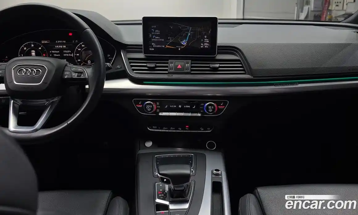 Audi Q5 2020 2.0 гидро в Москве № 1404081, фото 24