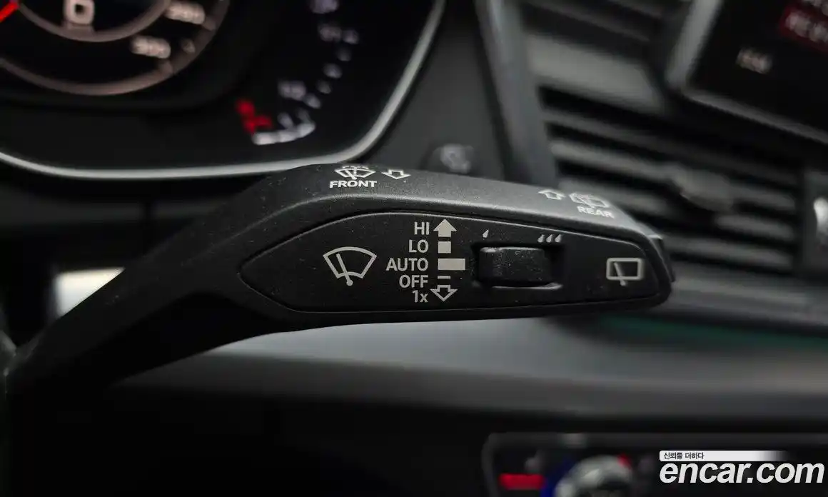 Audi Q5 2020 2.0 гидро в Москве № 1404081, фото 30