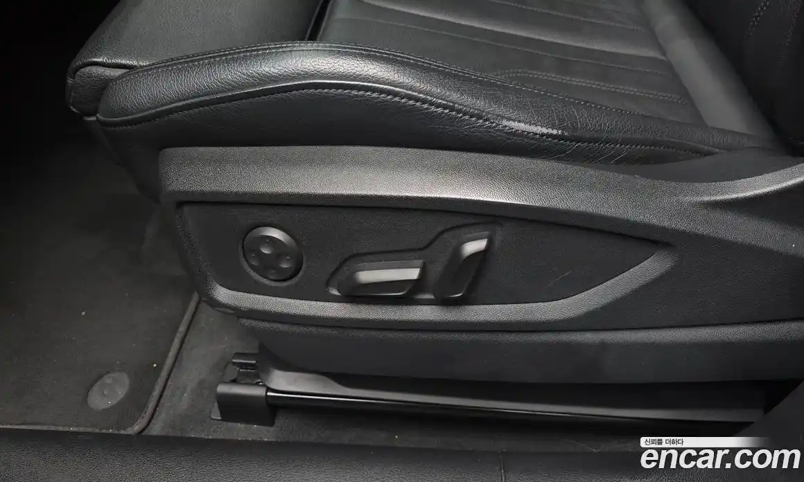 Audi Q5 2020 2.0 гидро в Москве № 1404081, фото 31