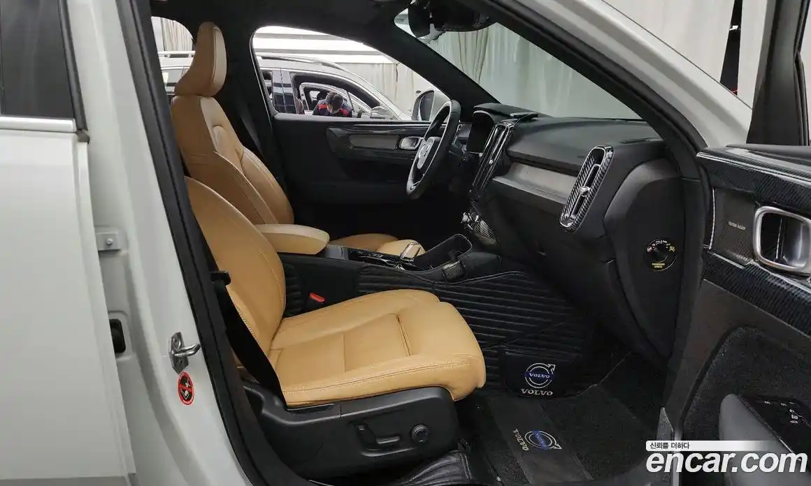 Volvo XC40 2020 2.0 гидро в Москве № 1404692, фото 16