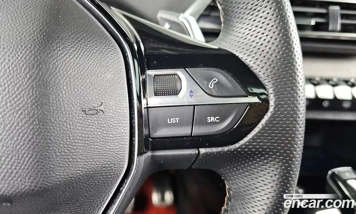 Peugeot 3008 2022 1.2 гидро в Москве, фото 33