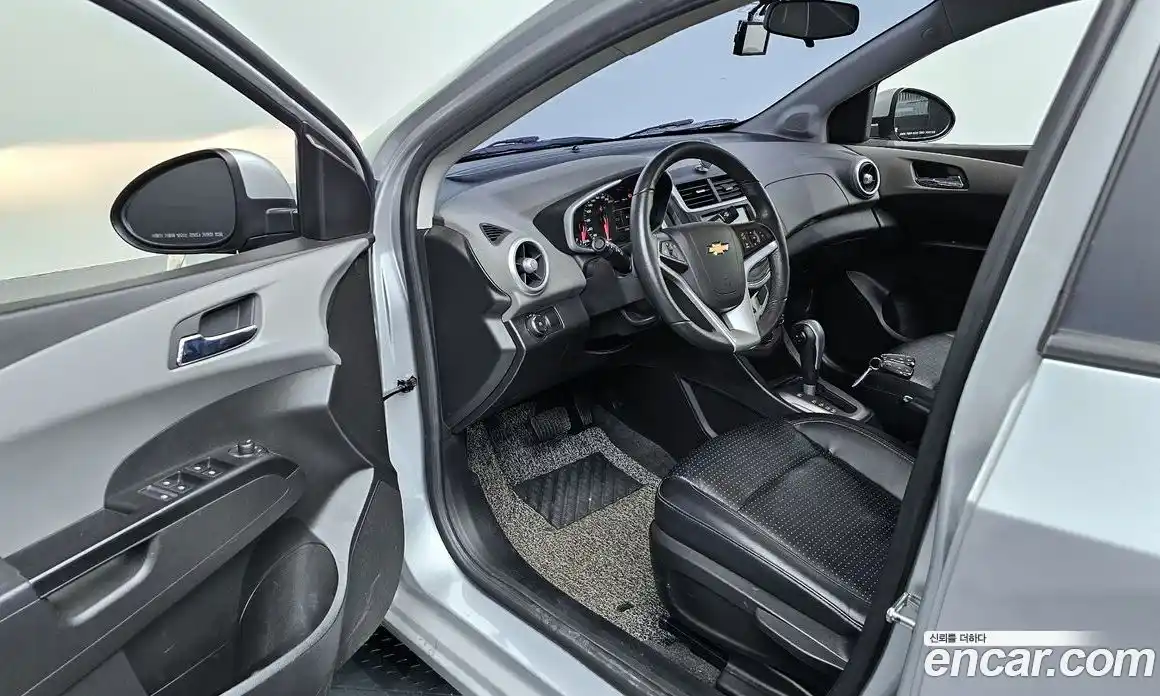 Chevrolet Aveo 2016 1.4 гидро в Москве № 1419857, фото 13
