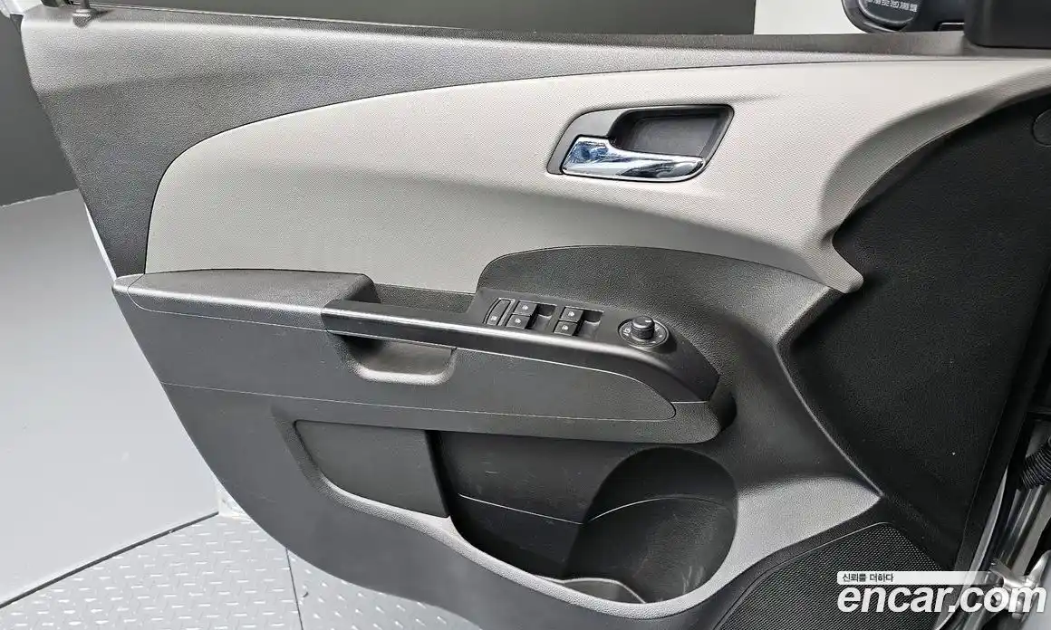 Chevrolet Aveo 2016 1.4 гидро в Москве № 1419857, фото 14