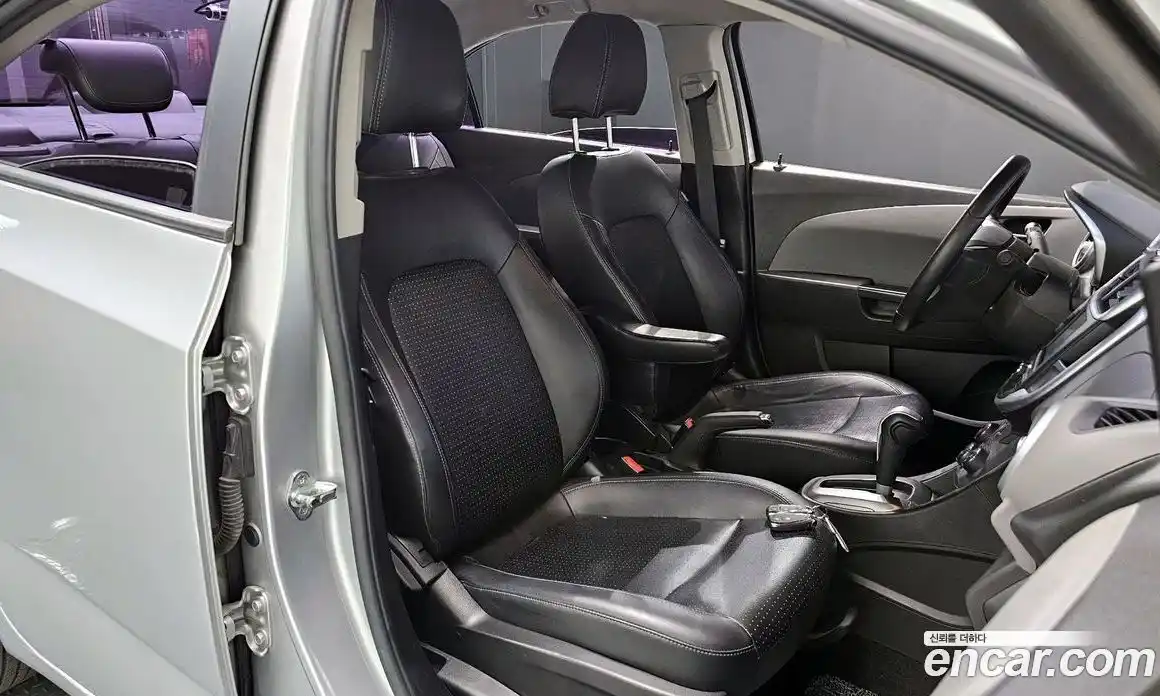 Chevrolet Aveo 2016 1.4 гидро в Москве № 1419857, фото 18