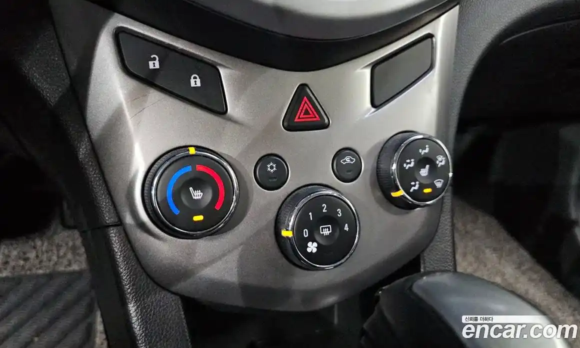 Chevrolet Aveo 2016 1.4 гидро в Москве № 1419857, фото 24