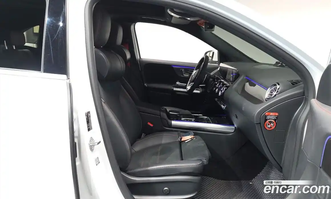 Mercedes-Benz GLA-Class 2023 2.0 гидро в Москве № 1421374, фото 15