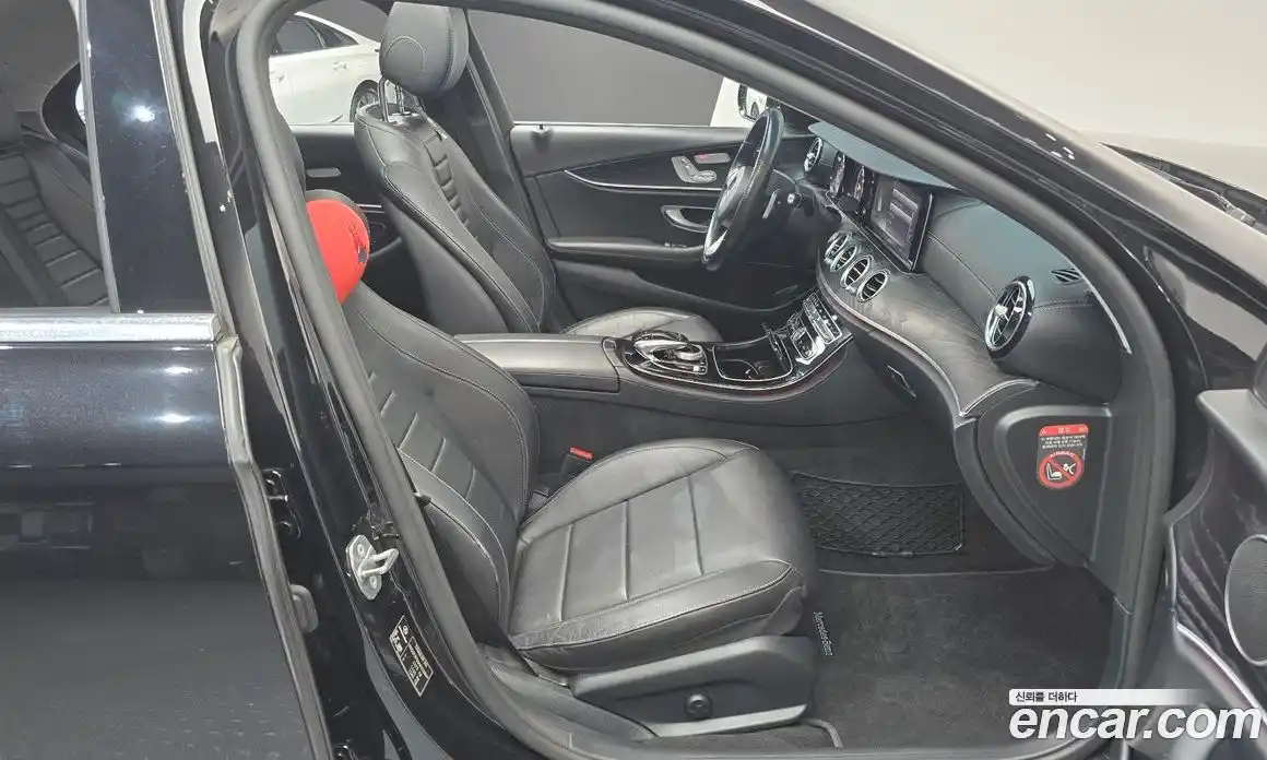 Mercedes-Benz E-Class 2017 1.9 гидро в Москве № 1421978, фото 17