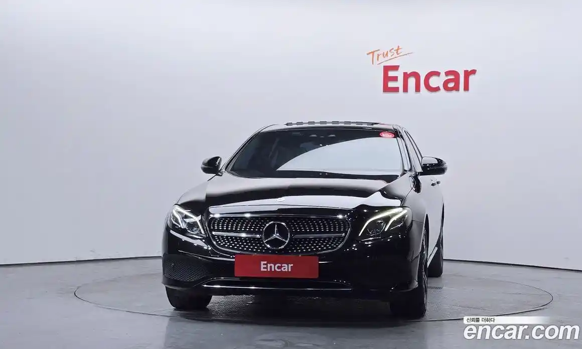 Mercedes-Benz E-Class 2017 1.9 гидро в Москве № 1421978, фото 3