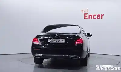 Mercedes-Benz E-Class 2017 1.9 гидро в Москве № 1421978, миниатюра 4