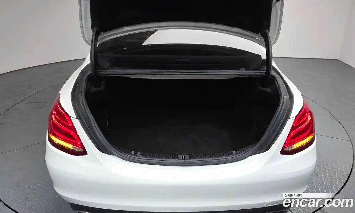 Mercedes-Benz C-Class 2015 2.0 гидро в Москве № 1422221, фото 26
