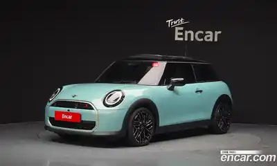 Mini Cooper, 2025