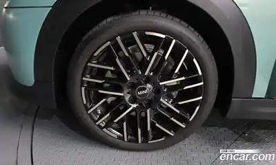 Mini Cooper 2025 2.0 гидро в Москве № 1423504, миниатюра 5