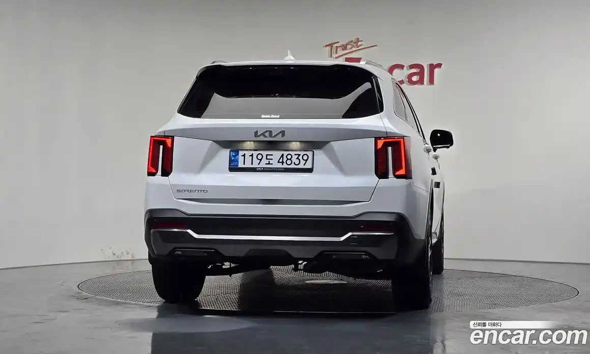 Kia Sorento 2024 2.5 гидро в Москве № 1538611, фото 4