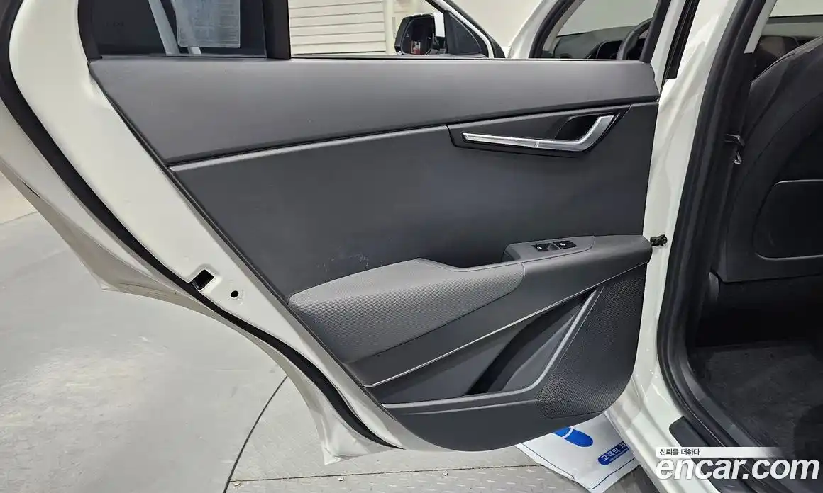 Kia Niro 2022 1.6 гидро в Москве № 1538775, фото 14