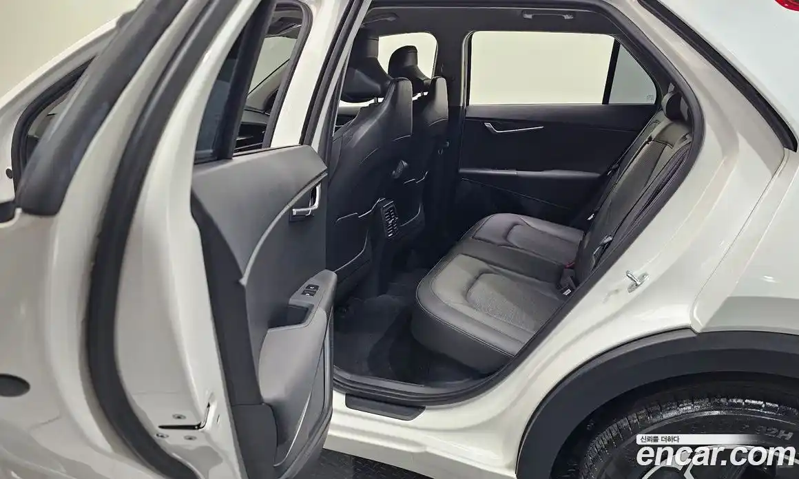 Kia Niro 2022 1.6 гидро в Москве № 1538775, фото 15
