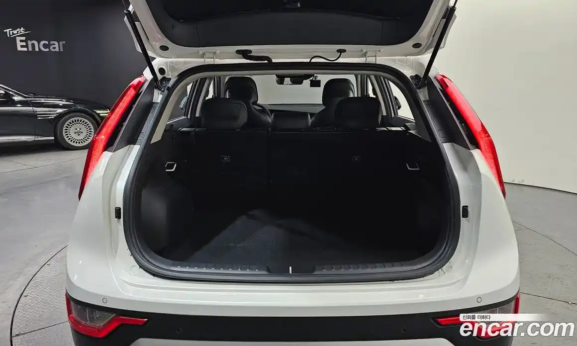 Kia Niro 2022 1.6 гидро в Москве № 1538775, фото 25