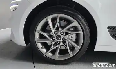Genesis G70 2025 2.5 гидро в Москве, миниатюра 5
