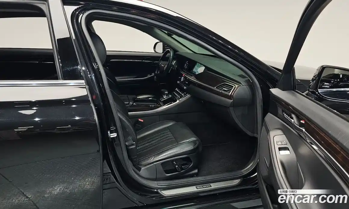 Genesis EQ900 2017 3.8 гидро в Москве, фото 16