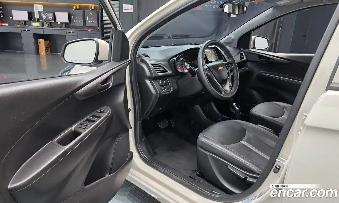 Chevrolet Spark 2021 1.0 гидро в Москве № 1540947, фото 13