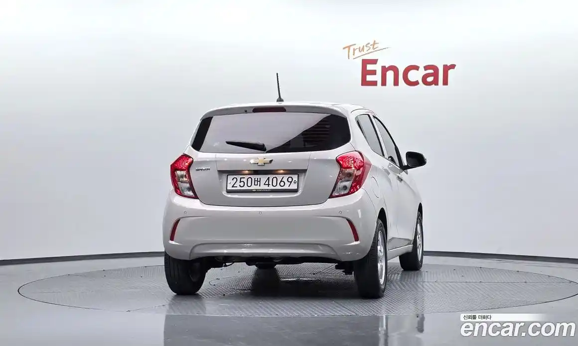 Chevrolet Spark 2021 1.0 гидро в Москве № 1540947, фото 4