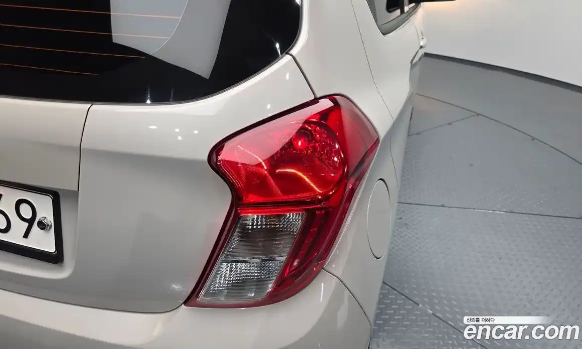 Chevrolet Spark 2021 1.0 гидро в Москве № 1540947, фото 9