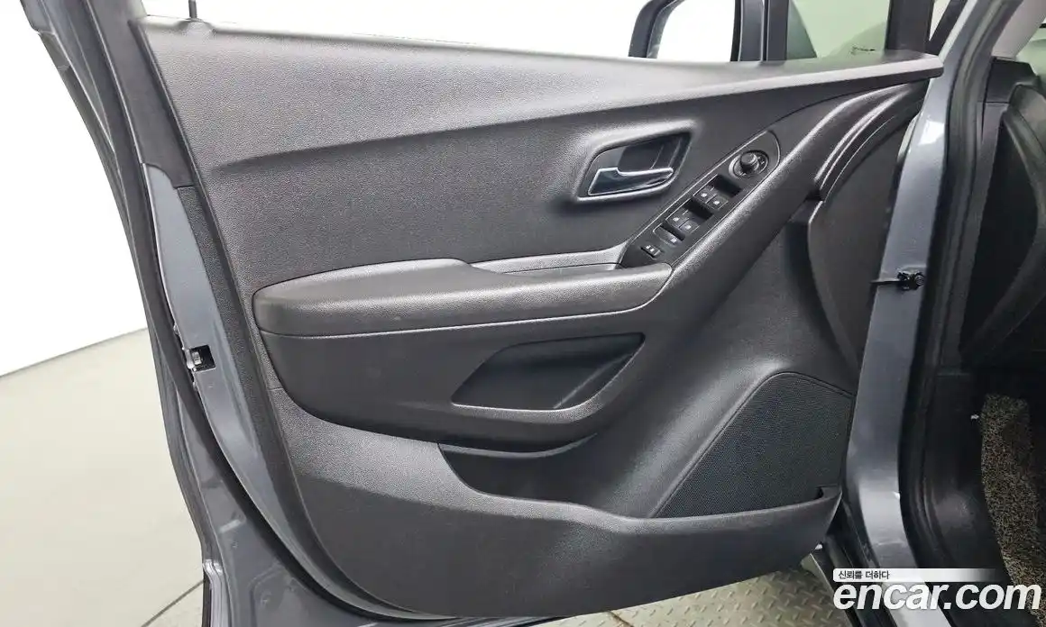 Chevrolet Trax 2018 1.4 гидро в Москве № 1541024, фото 14