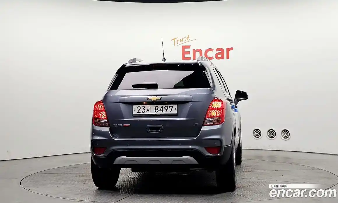 Chevrolet Trax 2018 1.4 гидро в Москве № 1541024, фото 4