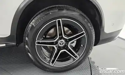 Mercedes-Benz GLC-Class 2023 2.0 гидро в Москве № 1544941, миниатюра 6