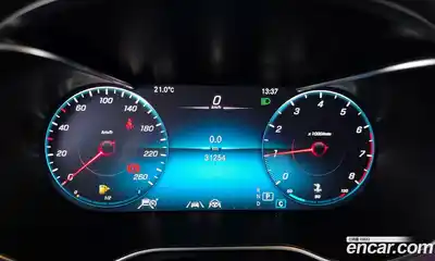 Mercedes-Benz GLC-Class 2023 2.0 гидро в Москве № 1544941, миниатюра 10