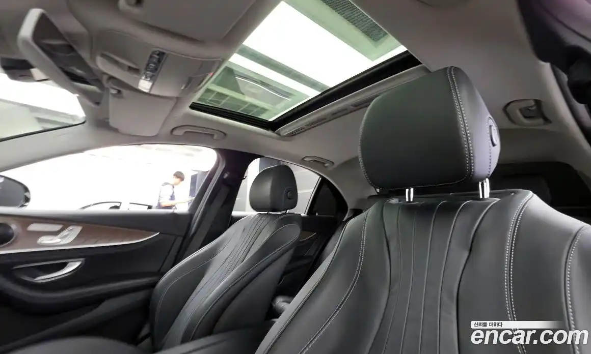 Mercedes-Benz E-Class 2019 1.9 гидро в Москве № 1544999, фото 24
