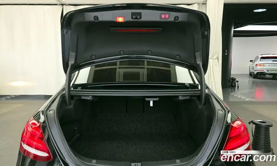 Mercedes-Benz E-Class 2019 1.9 гидро в Москве № 1544999, фото 26
