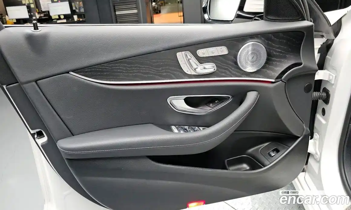 Mercedes-Benz E-Class 2020 2.0 гидро в Москве № 1545184, фото 14