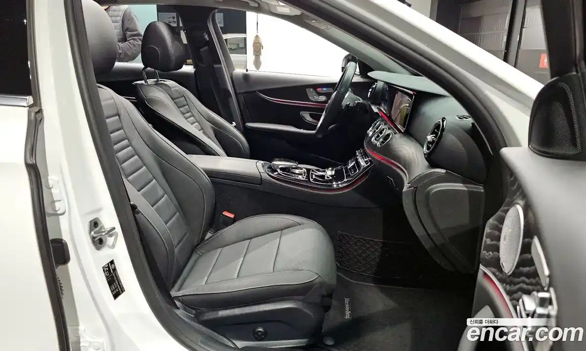 Mercedes-Benz E-Class 2020 2.0 гидро в Москве № 1545184, фото 18