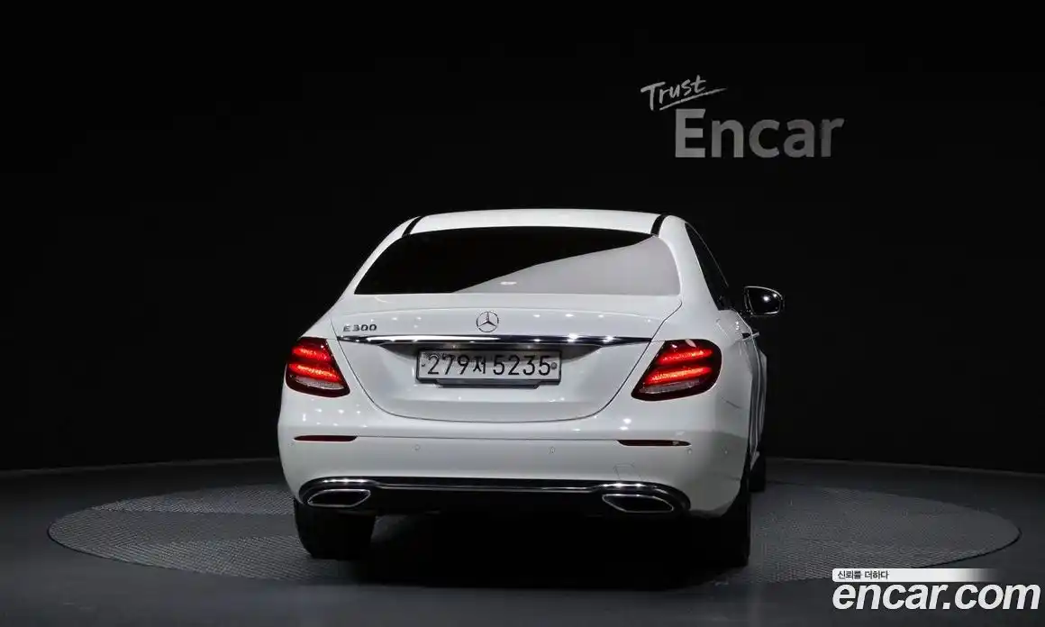 Mercedes-Benz E-Class 2020 2.0 гидро в Москве № 1545184, фото 4