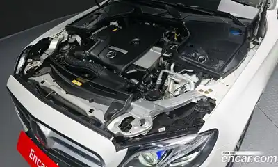 Mercedes-Benz E-Class 2020 2.0 гидро в Москве № 1545184, миниатюра 6
