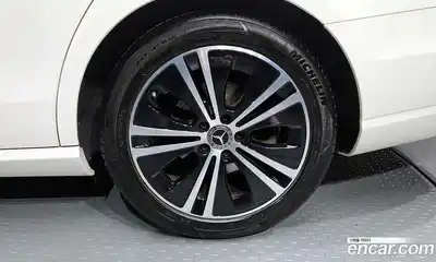 Mercedes-Benz E-Class 2020 2.0 гидро в Москве № 1545184, миниатюра 7