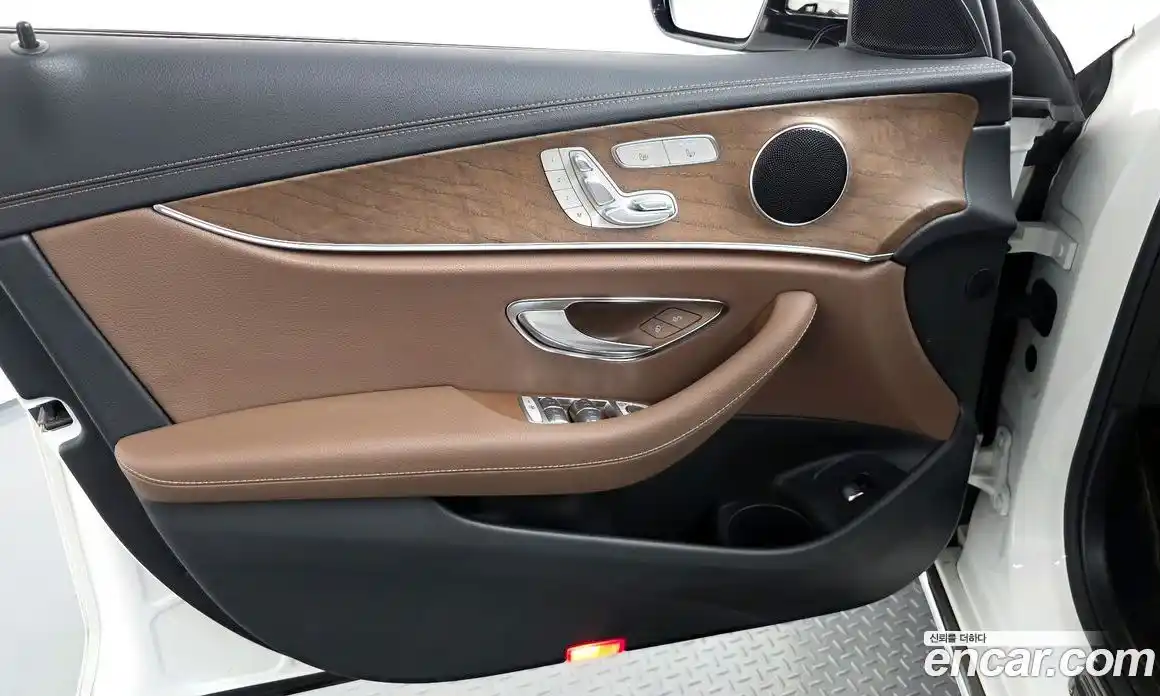 Mercedes-Benz E-Class 2022 2.0 гидро в Москве № 1545298, фото 14