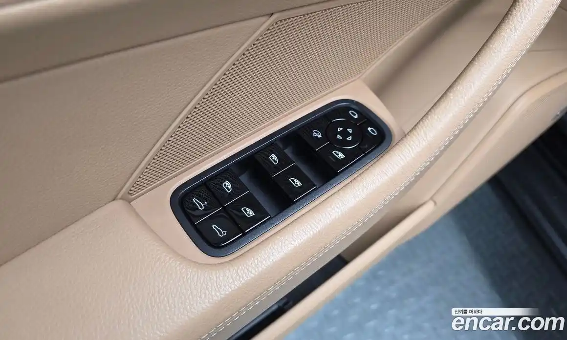 Porsche Panamera 2018 3.0 гидро в Москве № 1547230, фото 28