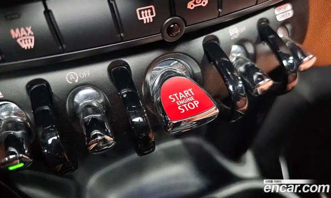 Mini Cooper 2024 2.0 гидро в Москве № 1547972, фото 27