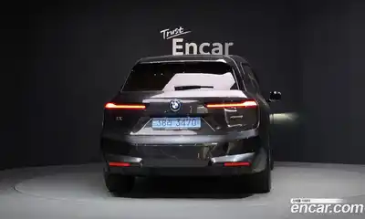 BMW iX 2023 0.3 гидро в Москве № 157148, миниатюра 4