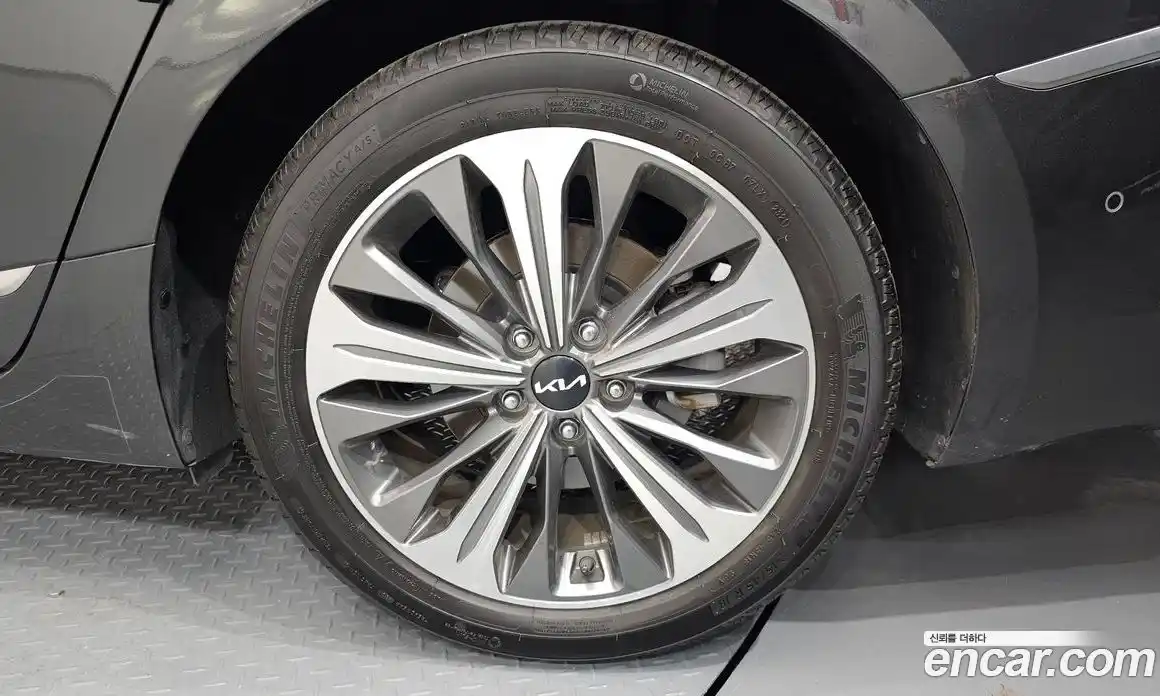 Kia K8 2022 2.5 гидро в Москве № 1611493, фото 7