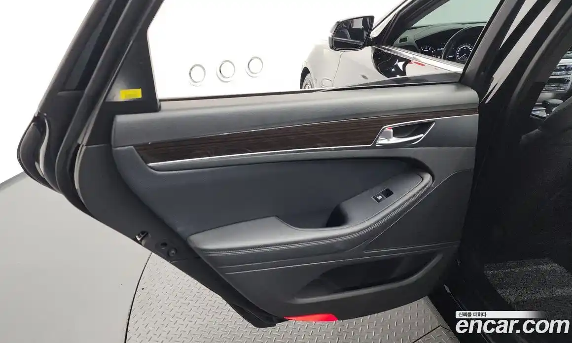 Genesis G80 2019 3.3 гидро в Москве № 1612060, фото 15